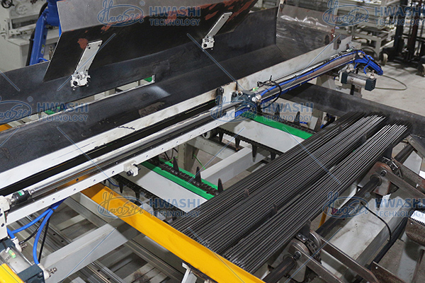 वायर मेष डेक शेल्फ उत्पादन लाइन के लिए उन्नत स्वचालित वायर शेल्फ वेल्डिंग मशीन 3