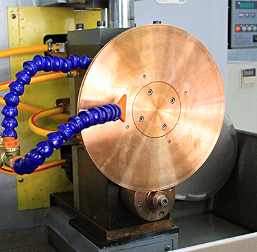 स्वचालित सीएनसी स्टेनलेस स्टील रसोई सिंक कटोरा निर्माता पंप मोटर प्रकार के साथ सीम वेल्डिंग मशीन 3